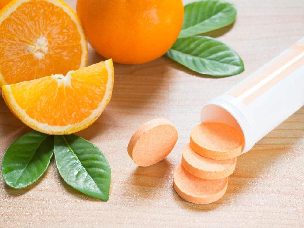 Vitamin C: Hướng dẫn toàn diện về thời gian uống, lợi ích và rủi ro