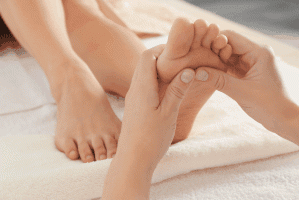 Massage sau sinh tại nhà: Hướng dẫn toàn diện cho phụ nữ mới sinh