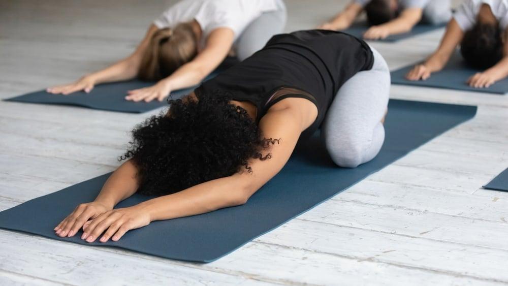 Yoga và Thoái Hóa Cột Sống: Một Phương Pháp Chữa Trị Hiệu Quả